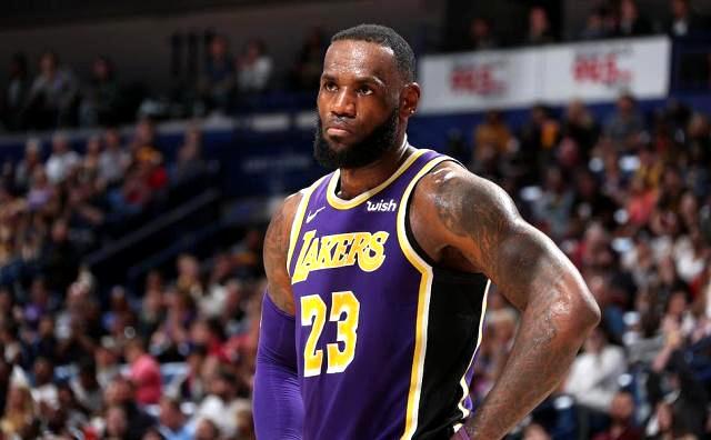 湖人队最新消息:惨败弱旅13分后,沃顿与球队司