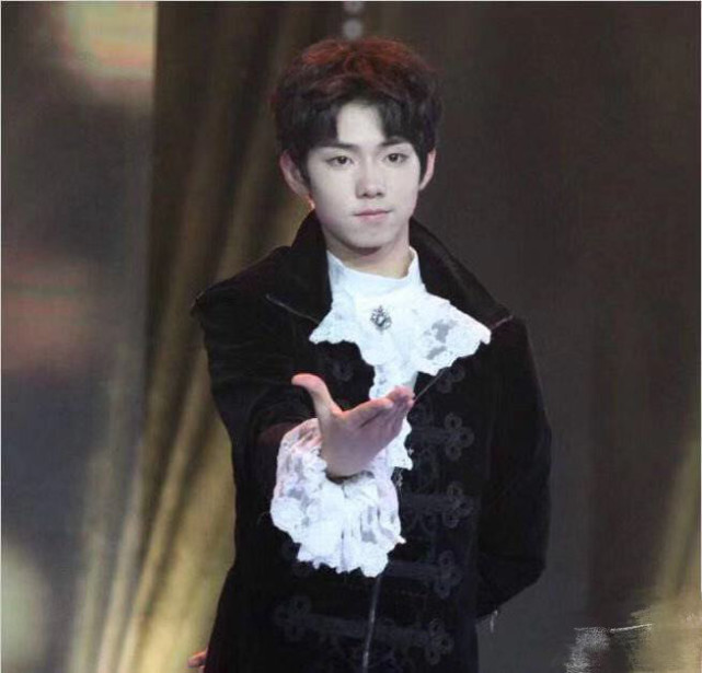 陈玺达贩卖前队友信息当黄牛,惹怒粉丝被收回"玺"字|陈玺达|时代峰峻