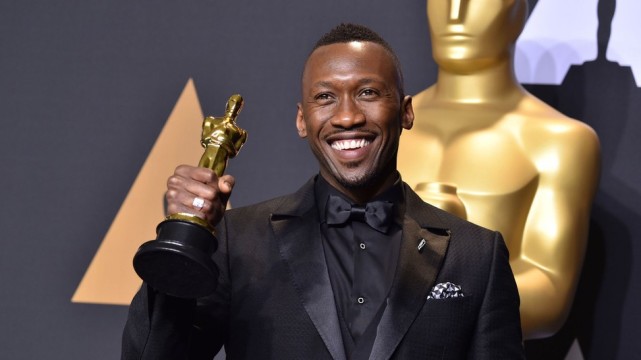 奥斯卡两届最佳男配曾征战NCAA 演员里最会