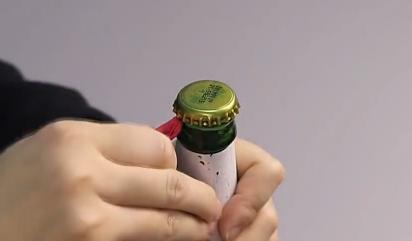 啤酒瓶盖小机关图片