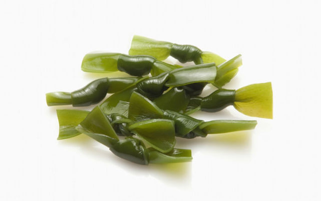 酸epa,能清除附着在血管壁上的胆固醇;海带中含有的食物纤维褐藻酸