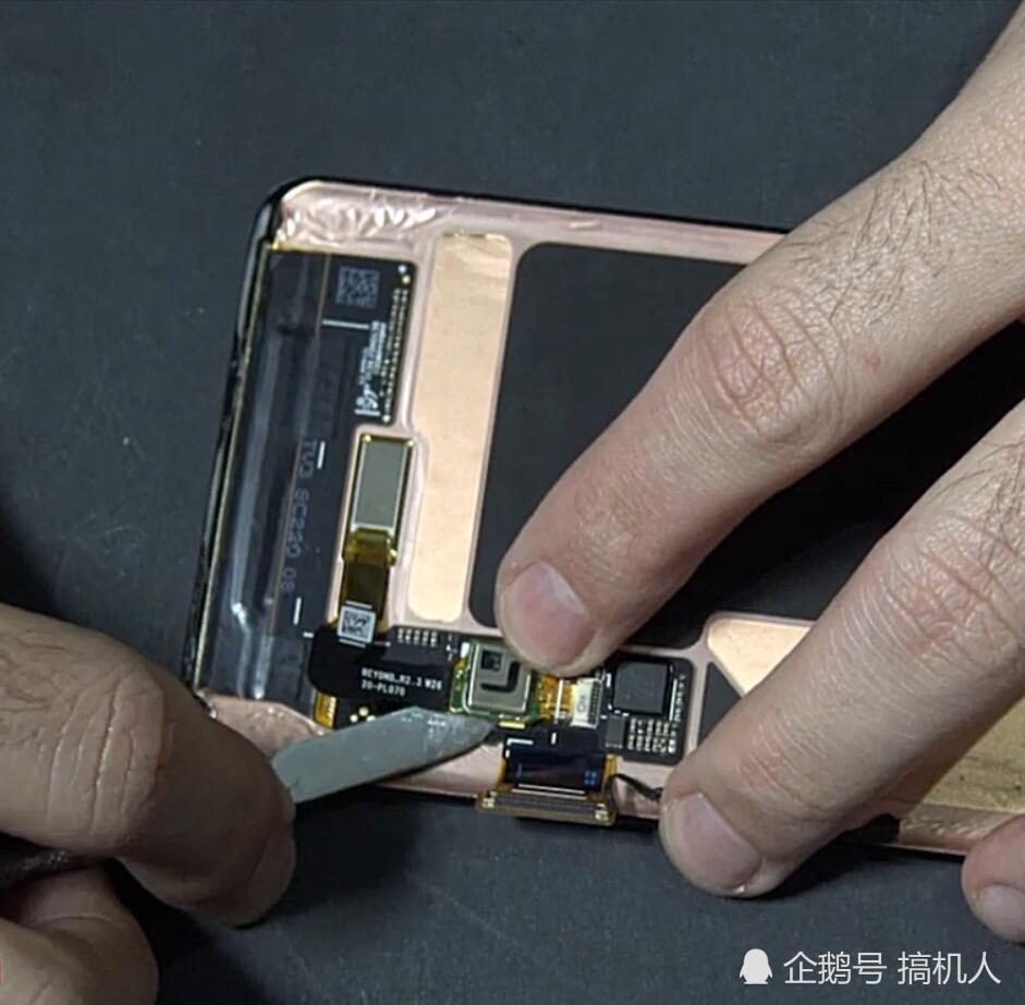 老外拆解三星S10后表示:比华为Mate20Pro维修