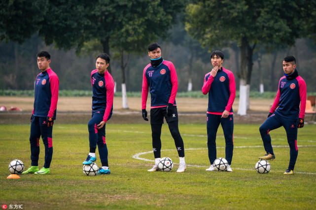 低级别联赛球队大面积消失 中国足球正经受前