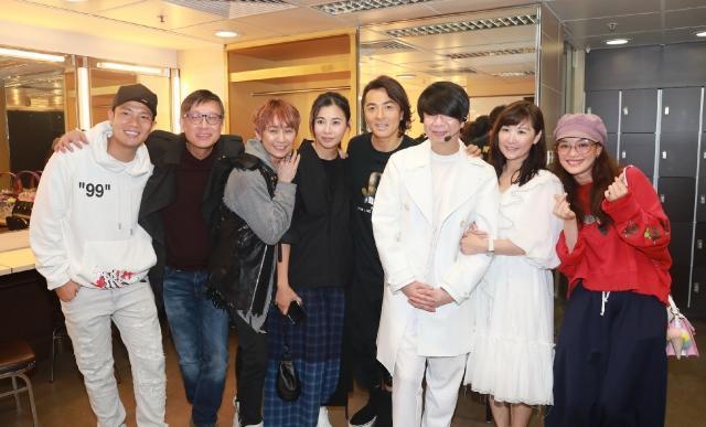 郑伊健在演唱会做翻腾动作!导致脊椎移位韧带撕裂!但仍忍痛演出