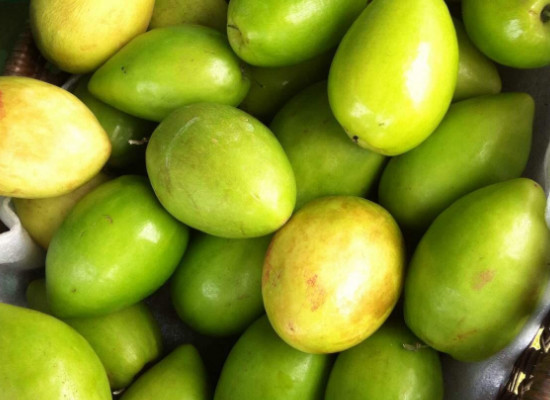 打开腾讯新闻,查看更多图片 >首先第一个,青枣.