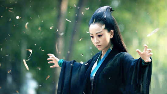 影视剧中的8位女魔头,个个可恨又可怜,但我只服林青霞!