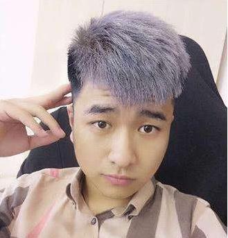 跳槽主播张恒久神超暂停直播,网友表示:契约精神高于一切