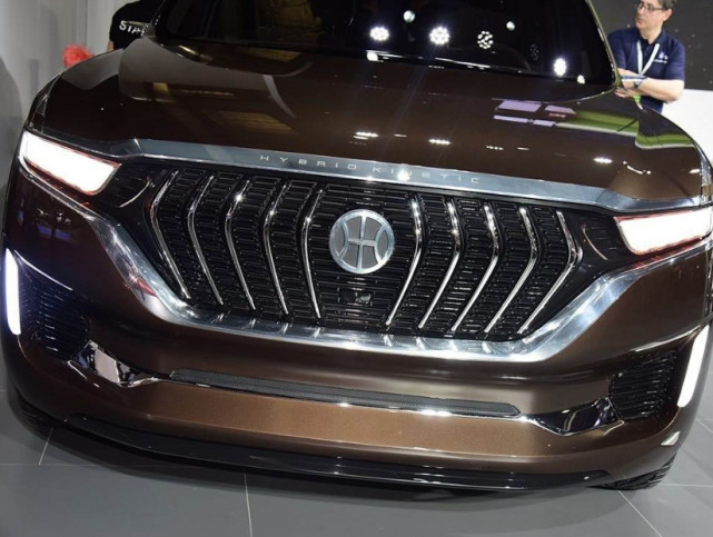 logo漂亮的正道k750新能源汽车能续航一千公里左右