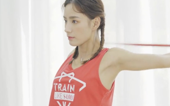 为什么很多女生一点也不胖,但小腹非常突出呢