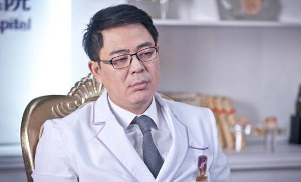 家有儿女饰演夏海东不仅投资眼光好还是小一辈人生导师