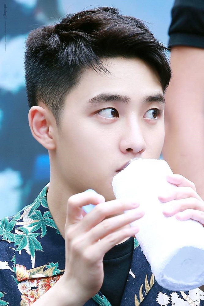 从爱豆转变为演员,exo成员都暻秀男神到底付出了多少努力?_腾讯新闻