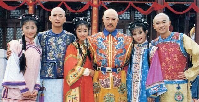 还珠格格当年关系非常好的他们如今就三位经常联系