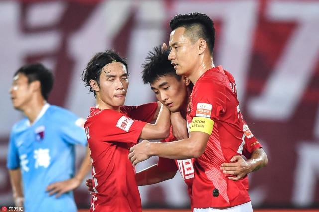 分析师:恒大把郜林当外援用 张琳芃染红一度打