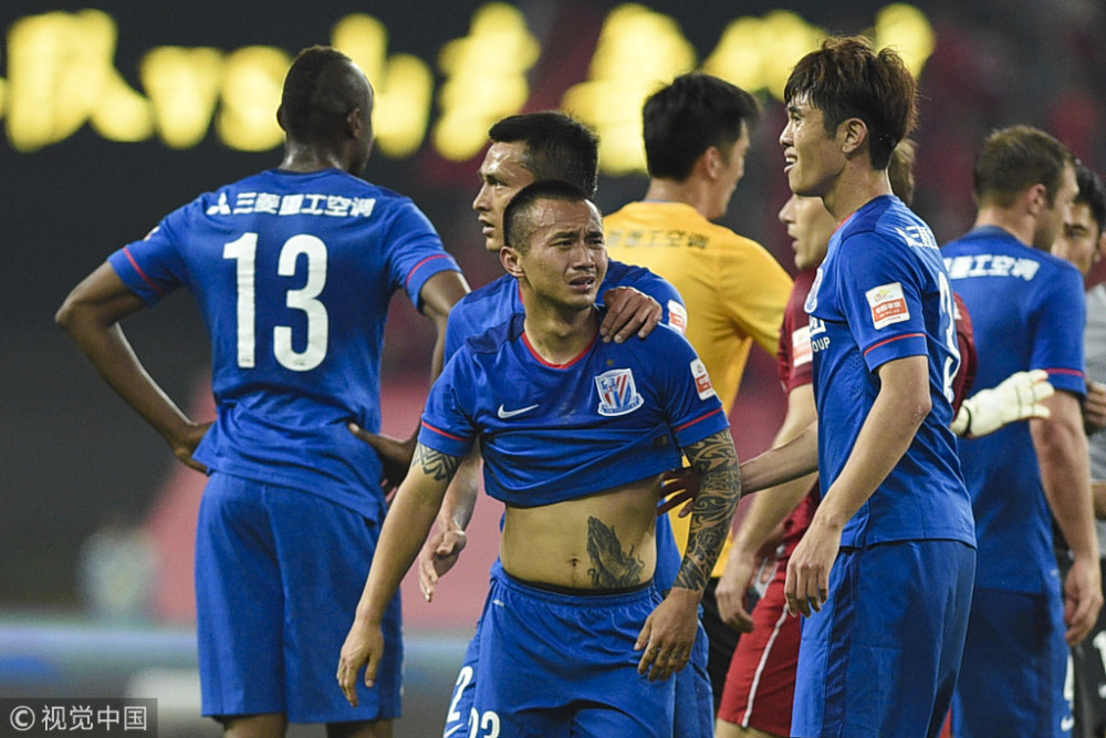 武磊西甲破门柏佳骏一肘击飞30万 同为根宝的