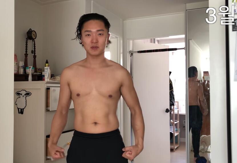 小伙健身8个月,体脂减掉18%,体重减15公斤,前