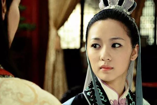 【作者简介】刘翠,女,生于小说鼻祖干宝故里新蔡,爱好文学