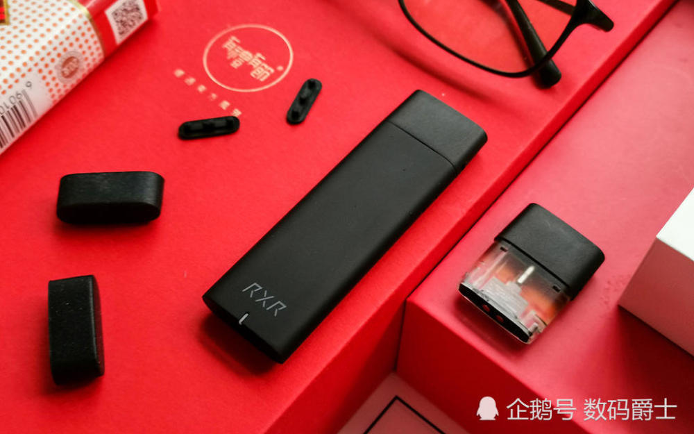 匀速使用三秒,享受口腔里的炸裂感:rxr悦燃电子烟
