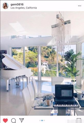 邓紫棋"洛杉矶"豪宅曝光,超大面积,风景美如画,价格不菲!