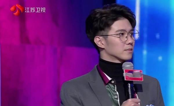 女嘉宾金文婷很像奶茶妹妹和刘亦菲的结合体,而李典錞酷似钟汉良,这