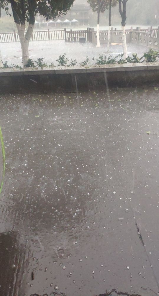 2019年3月4日,贵州毕节遭冰雹袭击