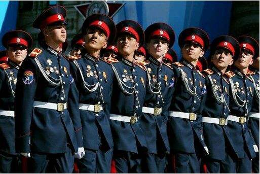 中国07式军装换装俄罗斯大方提供17套式样网友有点小贵