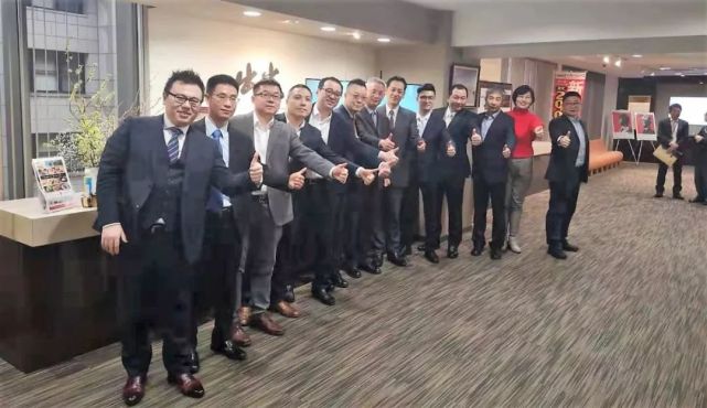 ▲ 雙方團(tuán)隊(duì)合影留念