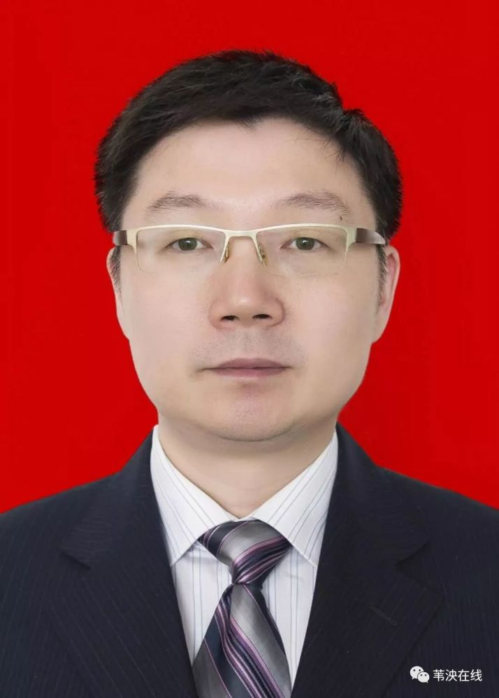 公司老板无法参加儿子婚礼 知道原因后他后悔莫及