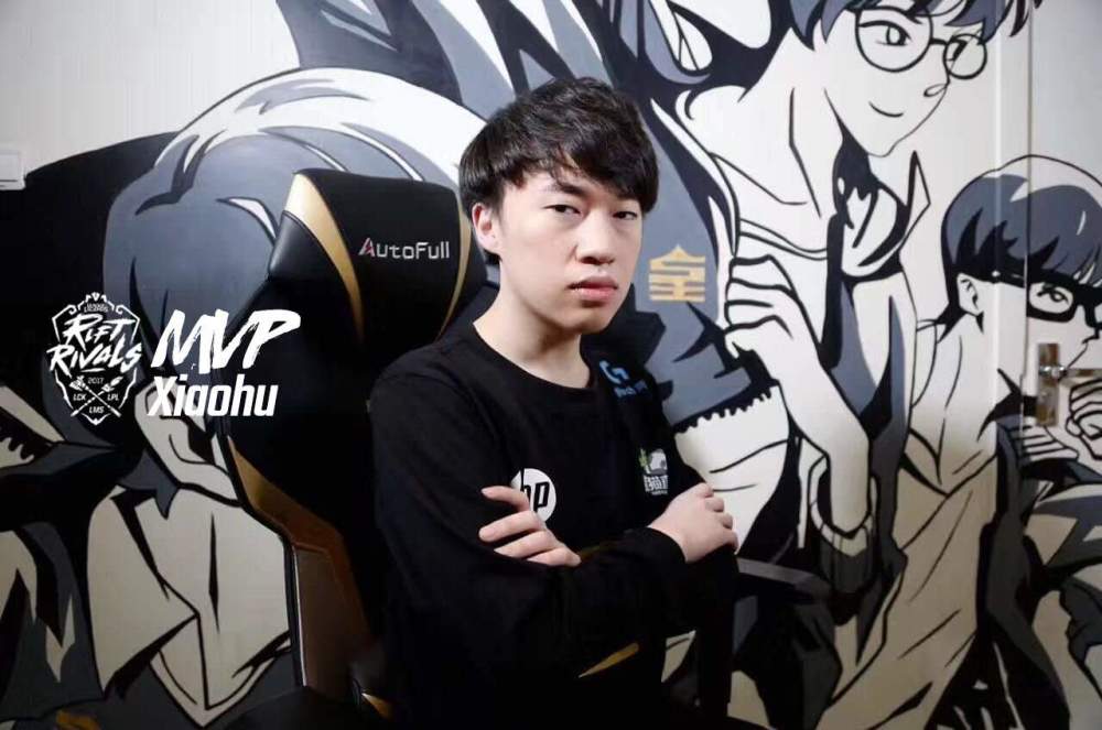 谁敢横刀立马!小虎时隔四年再上韩服第一 君泽退役发言已成真