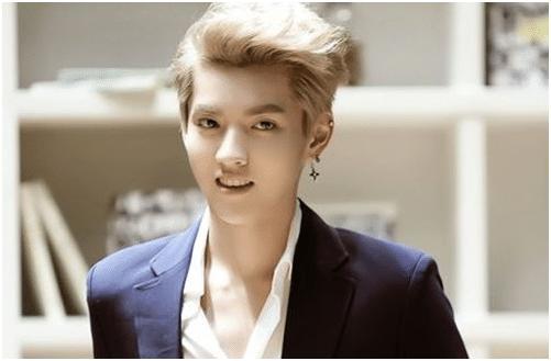 吴亦凡和马云你选择谁,网友:钱不钱的无所谓,关键我喜欢丑的