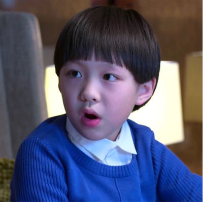 朱佳煜已经出道十年,但是他现在只有十三岁,出演过很多电视剧!
