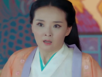 母亲的王艳,想当年《还珠格格》里的晴儿以及《武林外史》里的白飞飞