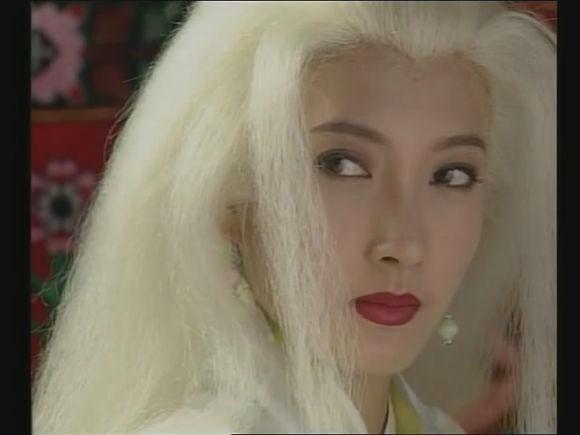 第二代白发魔女:飞红巾哈玛雅(练霓裳之徒弟)