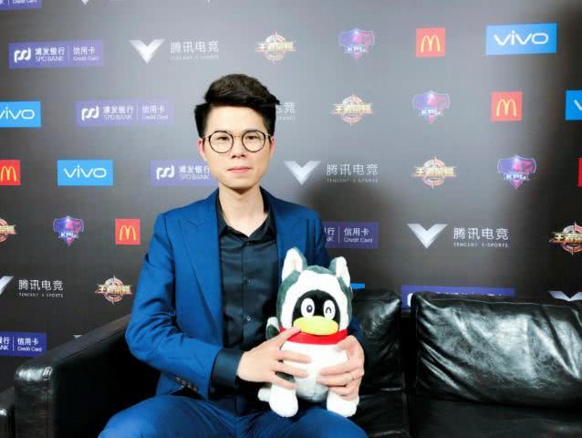 kplhero首次亮相不敌ag超玩会三队任重道远久哲还需努力