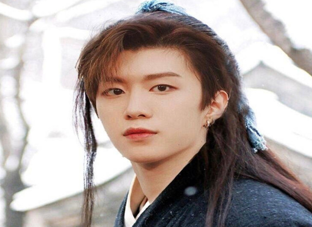 npc男团的古装照,蔡徐坤范丞丞都忍了,看到林彦俊不淡定了!