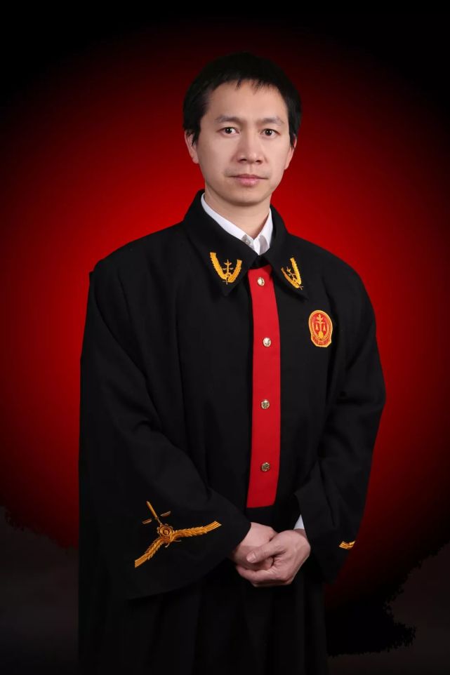 林文彪法官:丈夫大额借款未用于共同生活,妻子无须共同还款.