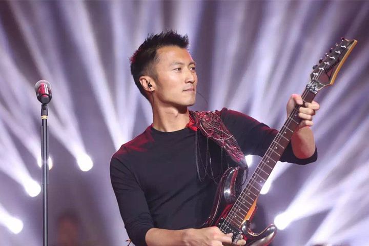 中国好声音|《中国好声音》导师阵容再次反转：双重猜谜，最终会是谢霆锋和她？