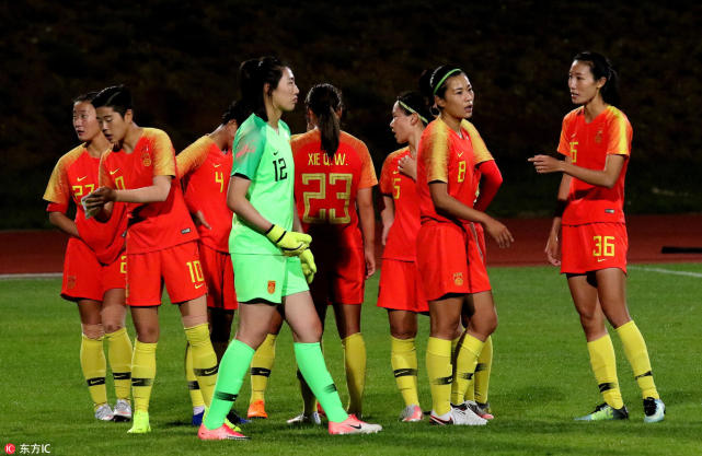 奔跑吧姑娘!像孙雯王霜一样闪闪发光 无所畏惧