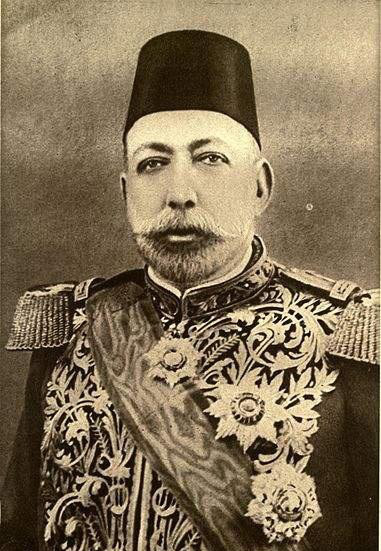 世界史:穆罕默德二世在拿下君士坦丁堡,却在扩张与征服遇到难题