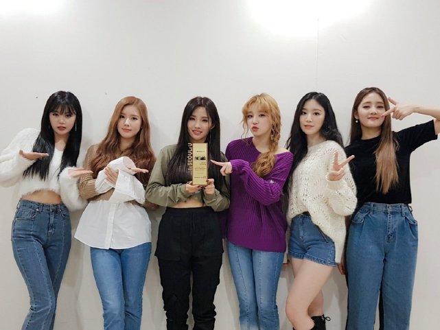 韩国女团成员宋雨琦真心大势奔跑吧录制和ost演唱两不耽误