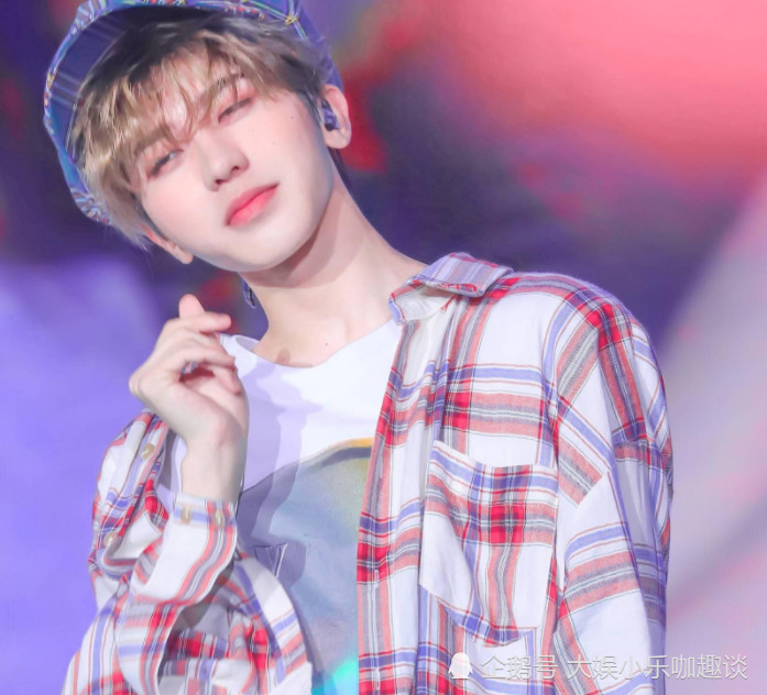 蔡徐坤创作的这首歌,是男生脱单必唱的歌曲,女