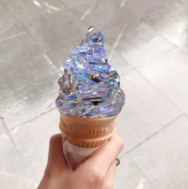 最近爆火的钻石冰激凌35度上街都不化网友你值得拥有