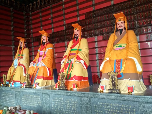 齐宣王田辟疆,大名鼎鼎齐威王(田因齐)长子,靖郭君田婴的大哥.