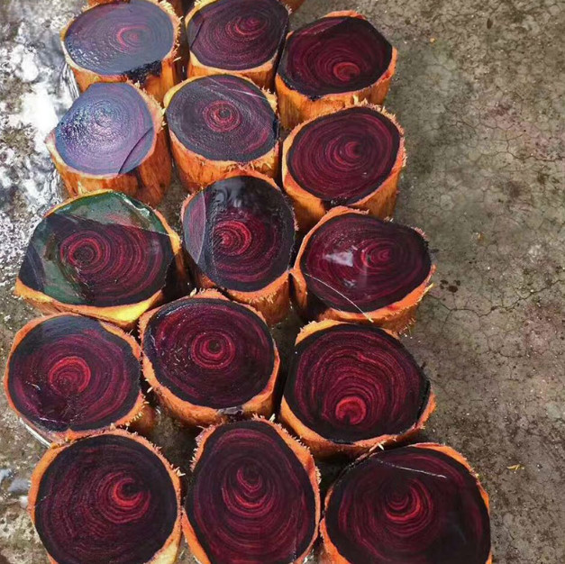 越南人真聪明这"乌檀木":竟被加工成切菜板,老外:暴残天物