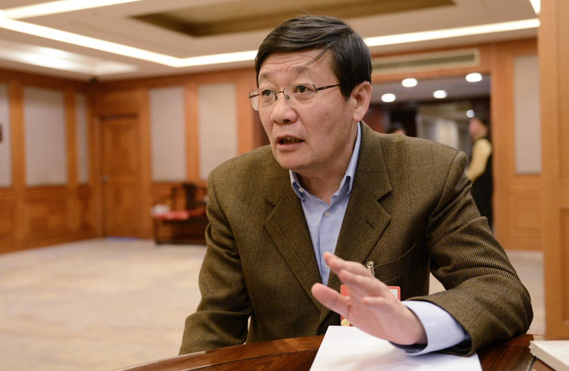 楼继伟:社保基金不关注股市波动 8000亿省级基