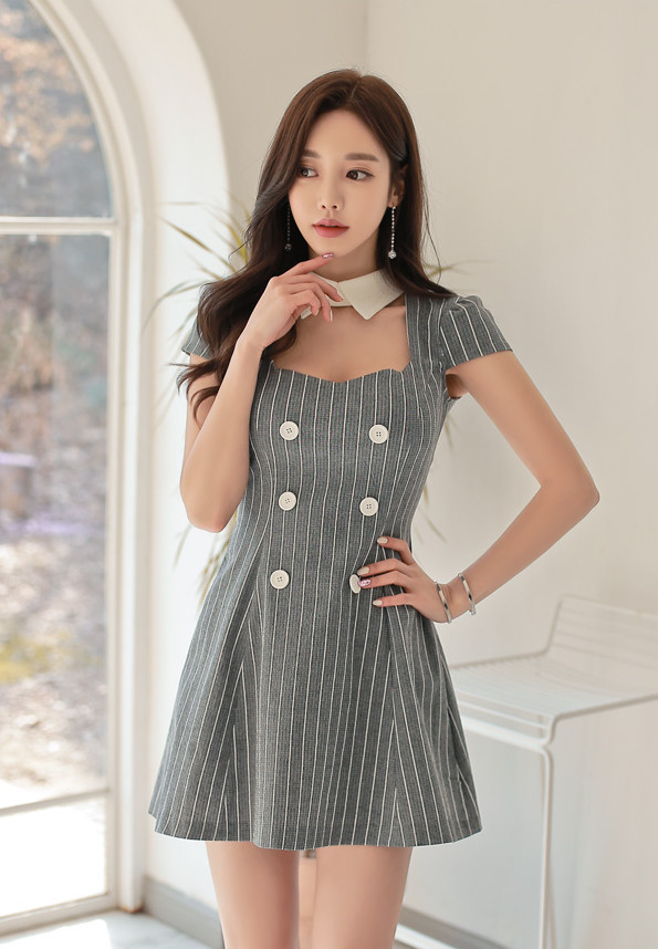 孙允珠森林童话竖纹仙女喇叭裙,如斯美人只在童话中吧