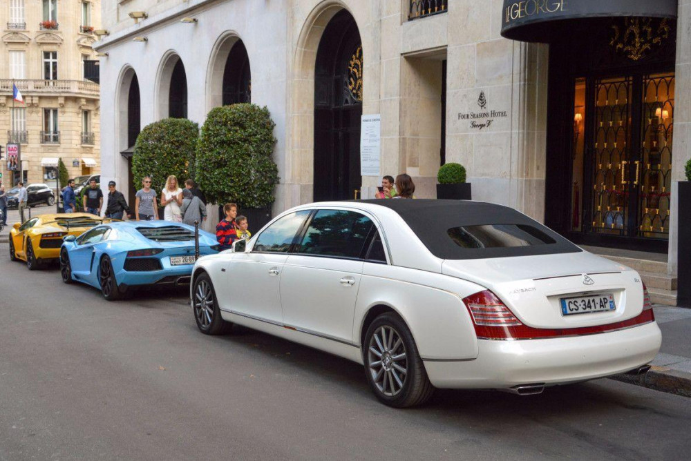 迈巴赫62s敞篷版