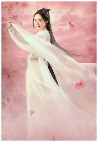 六只九尾狐谁的妖气最重 热巴像未成年 娜扎像神仙 她蛊惑众生 热备资讯