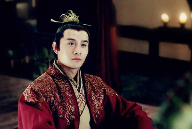 《琅琊榜》的列战英去拍新剧了,萧景琰被抛弃了,王凯表示不开心