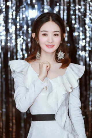 娱乐圈学历低的明星,赵丽颖baby上榜,他连学都没有上过!