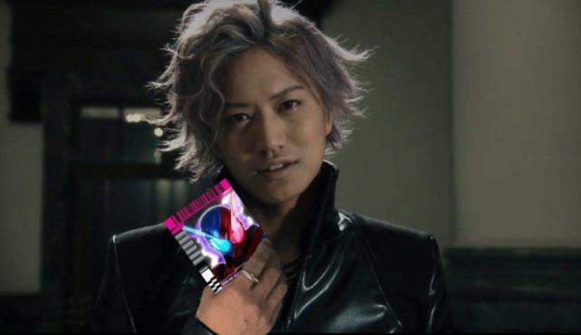 假面骑士门矢士出现2009年的公交车月读举枪杀谁